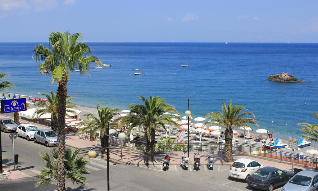 Elihotel SantʼAlessio Siculo المظهر الخارجي الصورة